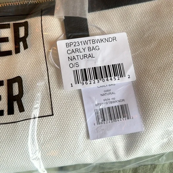 Walter Baker X Curateur Carly Tote Bag - Picture 8 of 10